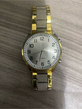 Men’s Classic Gold & Silver Tone Quartz Watch